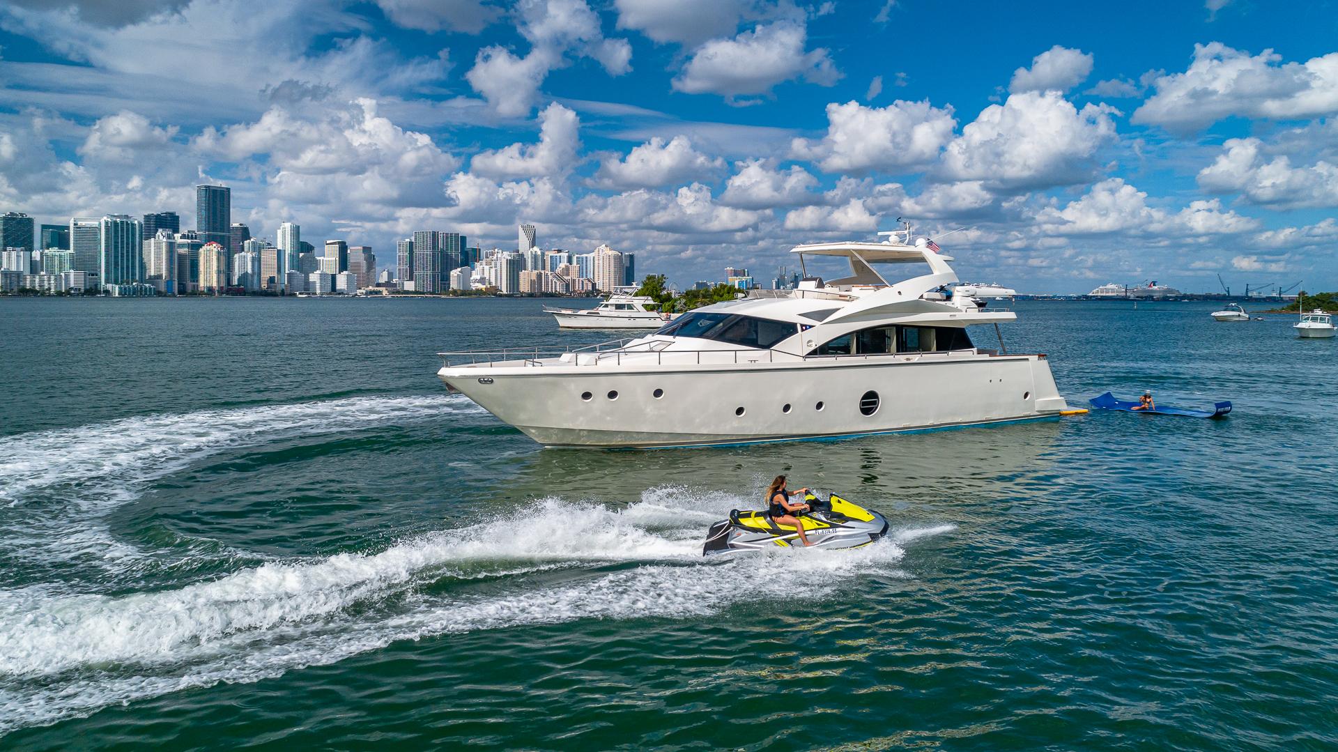 Aicon-80-yacht-rentals-miami