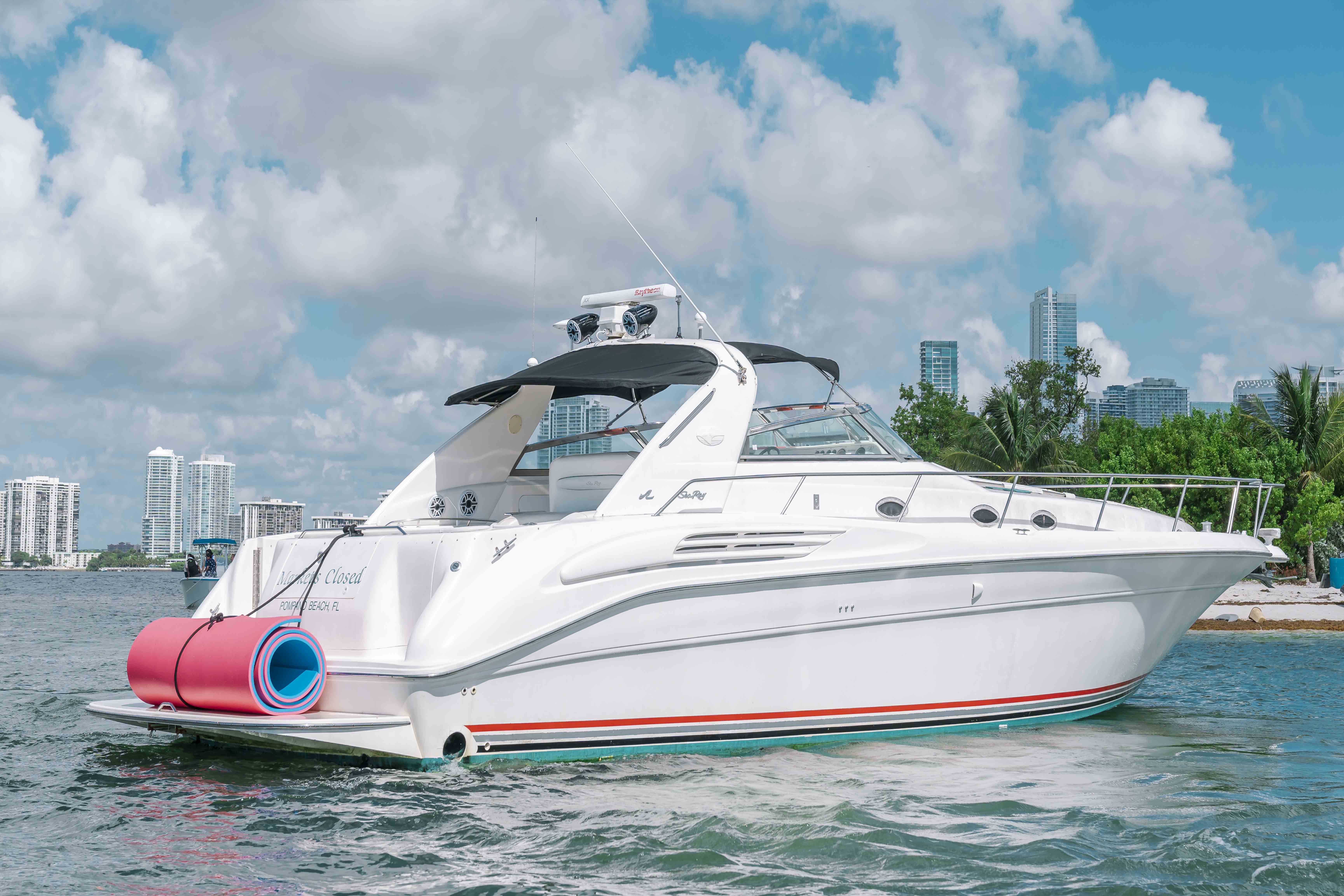 SeaRay-FK-60-yacht-rentals-miami